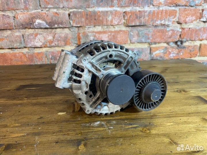 Генератор Bmw X5 E70 N52B30 AF 2008