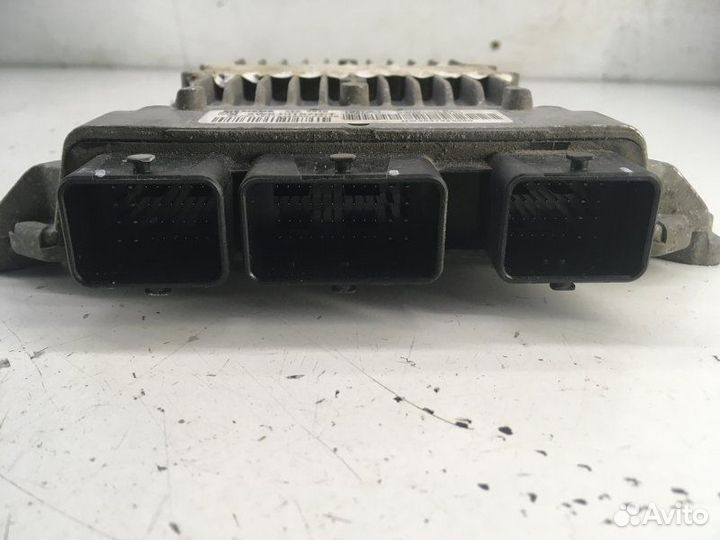 Эбу двс Peugeot 406 2 2003