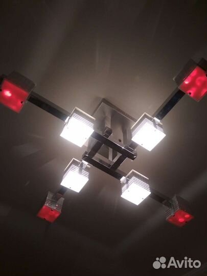 Люстра потолочная