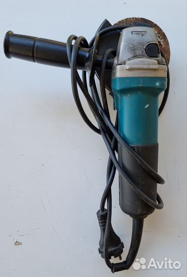 Болгарка Makita 9555 HN