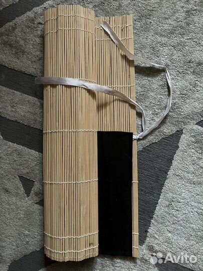 Кисти художественные для рисования и пенал