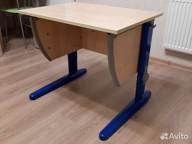 Растущая парта для школьника купить в Санкт-Петербурге | Товары для ...