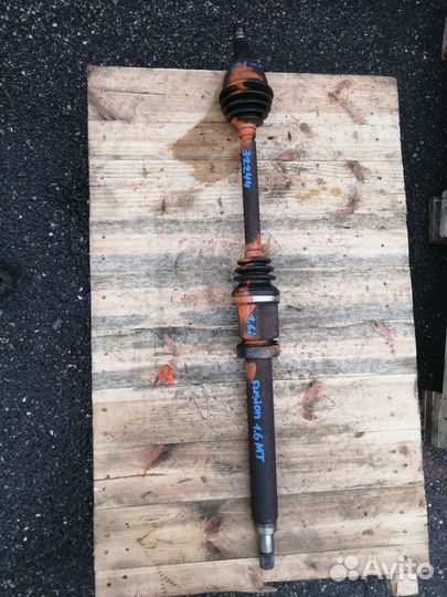 Привод правый полуось Ford Fusion 1.6 бензин МКПП