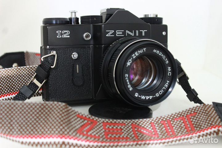 Фотоаппарат Zenit 12 с Helios-44m-5 (не xp, не сд)