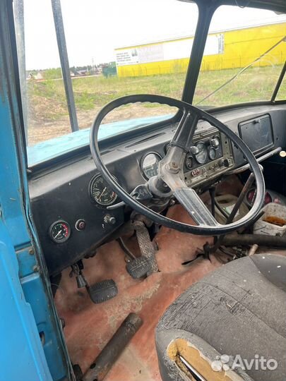 Лесовоз урал