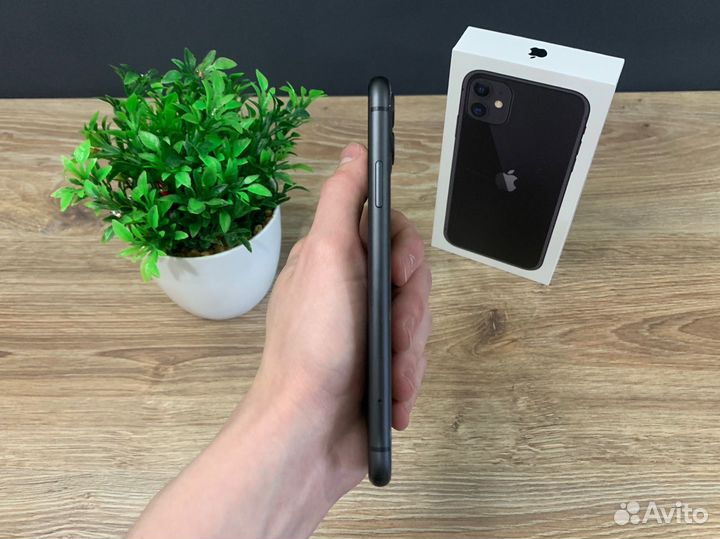 iPhone 11, 128 ГБ