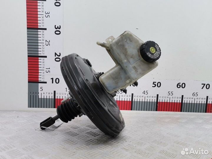 Усилитель тормозов вакуумный для Opel Zafira B