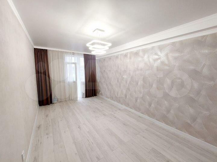 2-к. квартира, 65 м², 9/9 эт.