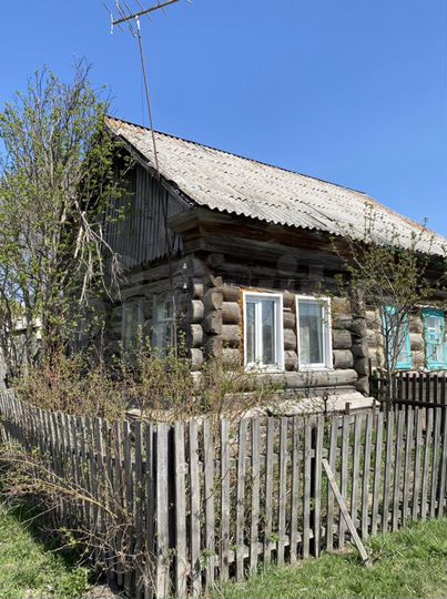 Дом 30 м² на участке 8 сот.