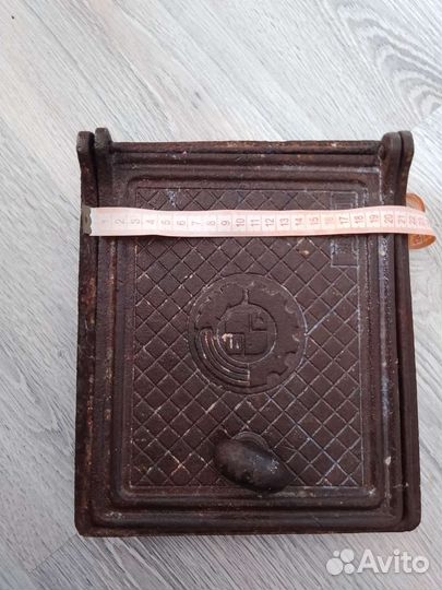 Дверцы печные чугунные