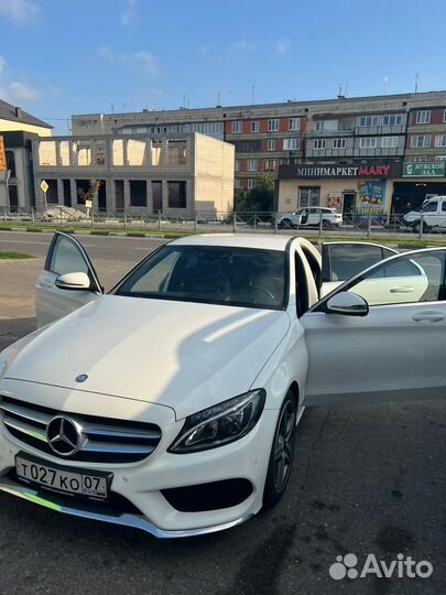 Прокат Мерседес на свадьбу с водителем