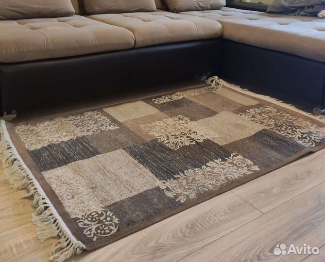 Ковер из вискозы б/у