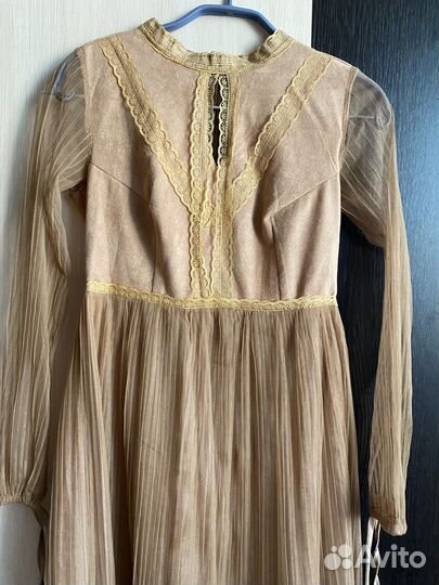 Платье женское