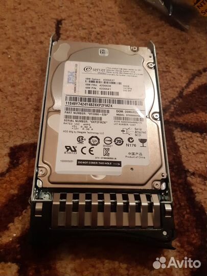Серверный диск IBM 43d0637 (ST9300605SS)