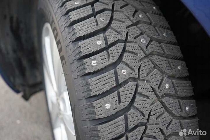 Bridgestone Blizzak Spike-02 185/65 R15 88T