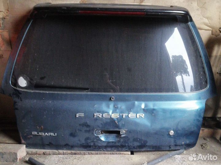 Крышка багажника subaru forester sf5