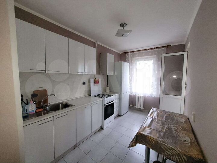 2-к. квартира, 61 м², 6/8 эт.