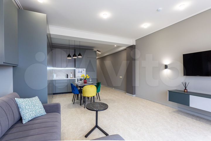 2-к. квартира, 70 м², 10/12 эт.
