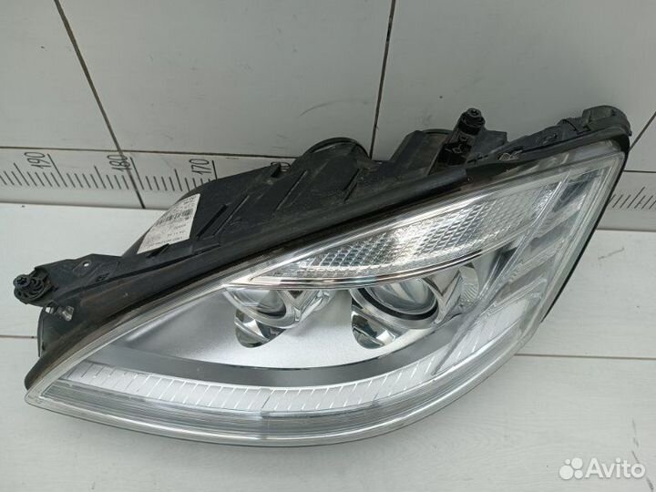 Фара левая Mercedes S-Class W221 642.930 2009
