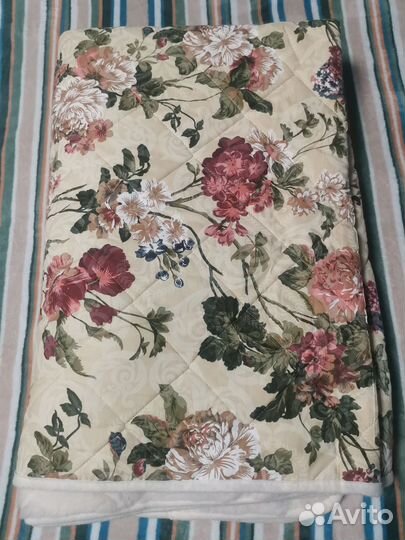 Одеяло полуторное 145 х 200 см