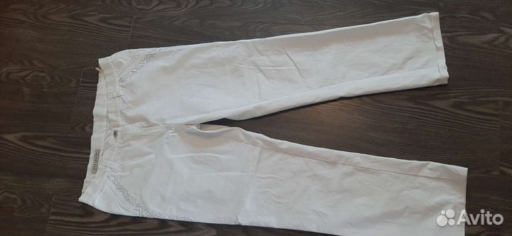 Брюки джинс.белые 48-50