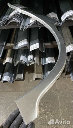 Арка правая Mazda 323 BJ, Familia, Protege 1998-20