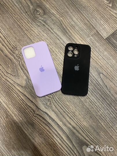 Чехлы на iPhone 12 и 13