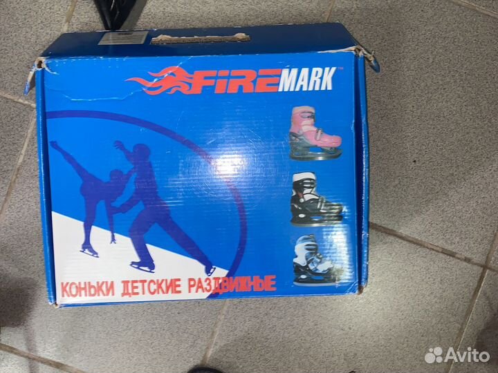 Коньки хоккейные