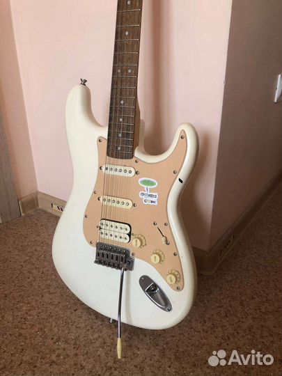 Fender squier bullet Strat электро гитара