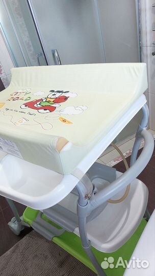 Ванночка для купания с пеленальным столиком