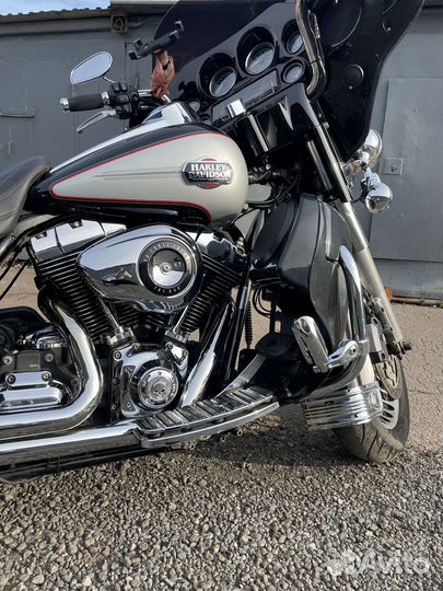 Harley Davidson Electra Glide flhtcu
