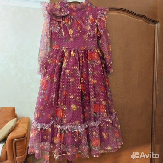 Нарядное платье для девочки