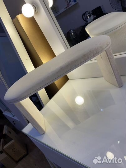 Подставка для рук маникюрная