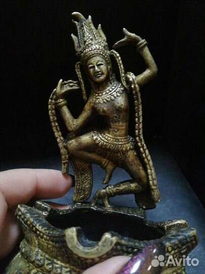 Статуэтка - пепельница