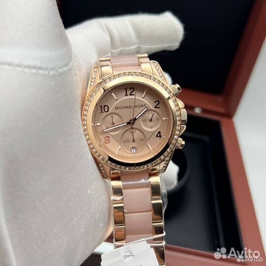 Наручные женские часы Michael Kors MK5943