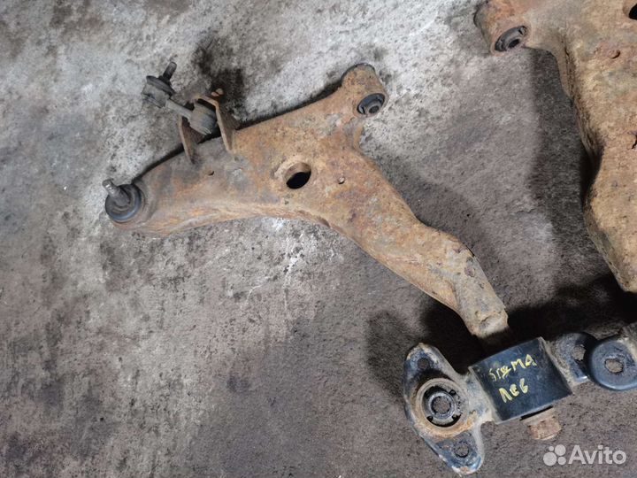 Рычаги Mitsubishi sigma /diamant