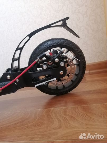 Продаётся самокат