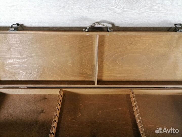 Коробка на 8 шампуров Орех