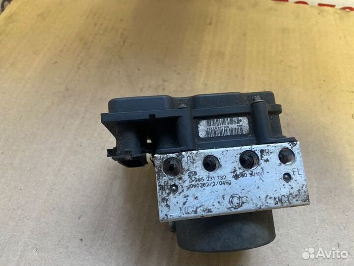 Блок ABS Nissan Note E11 2008