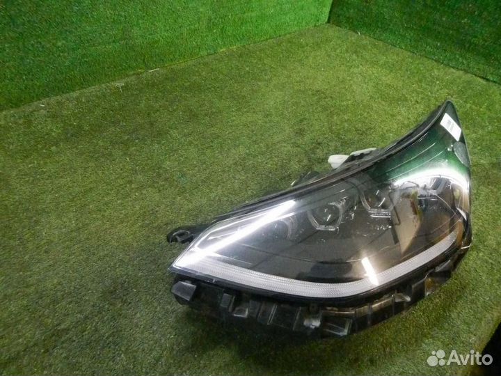 Фара левая Hyundai Sonata