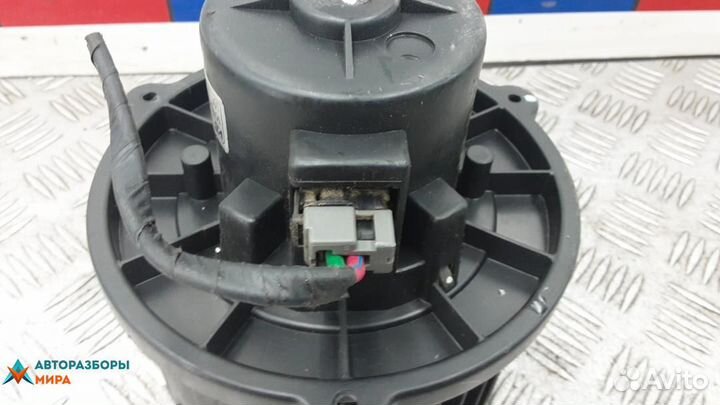 Моторчик печки Kia Cerato 2005