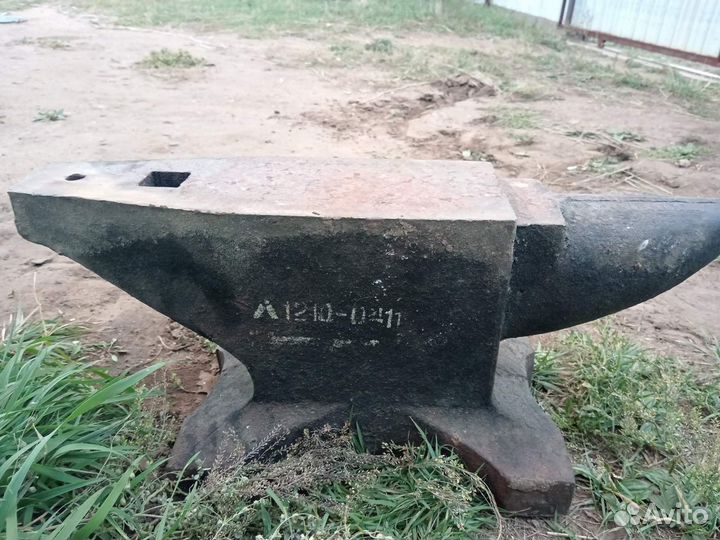 Наковальня СССР 100 кг