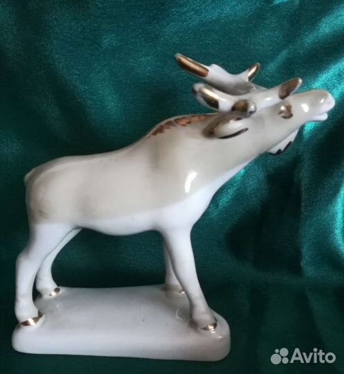 Фарфор Лось