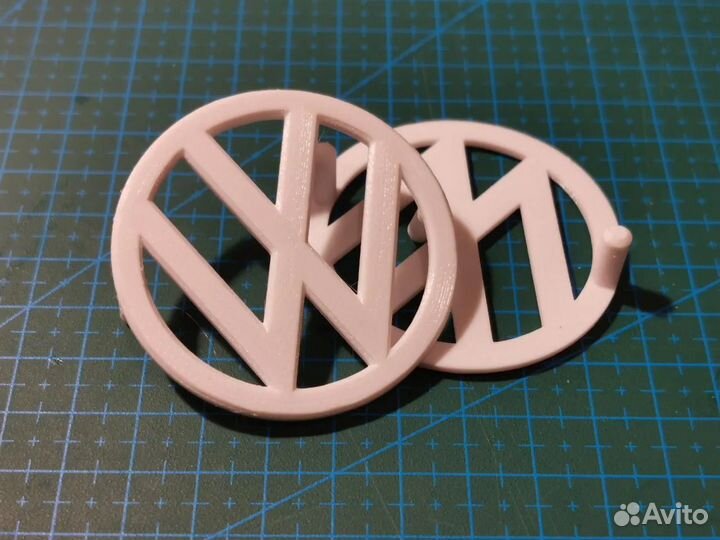 Эмблема Volkswagen (Фольксваген) на брызговики