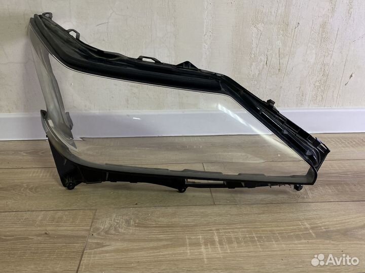 Стекло фары правая lexus lx570 J200 2015-2022