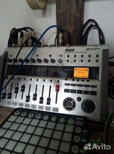 Zoom r24 портастудия аудиоинтерфейс