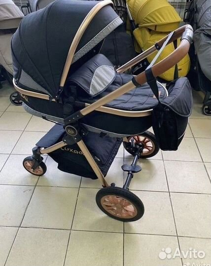 Коляска Luxmom V9 