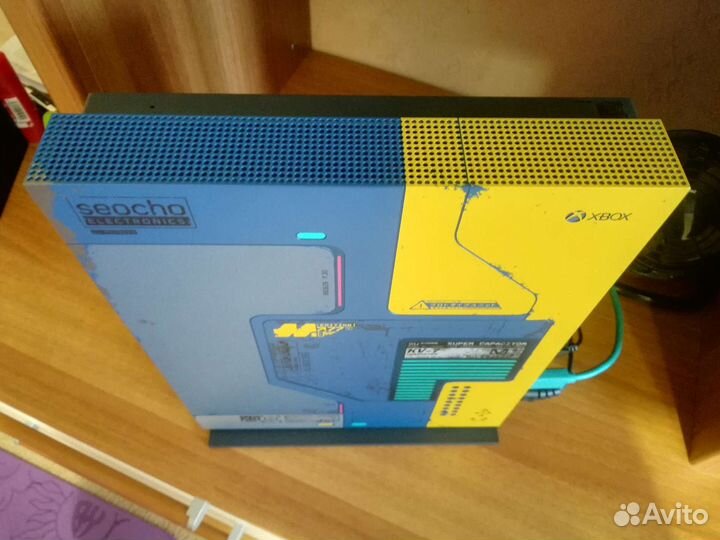 Cyber Punk 2077 Limited Xbox ONE X 1TB