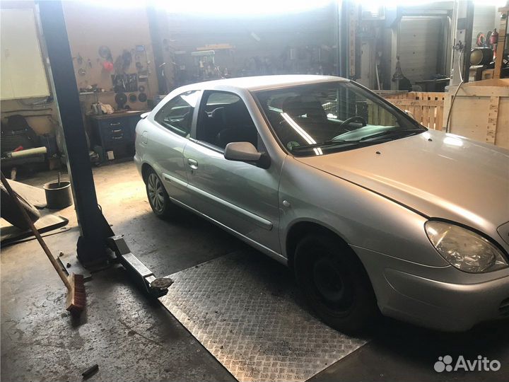 Разбор на запчасти Citroen Xsara