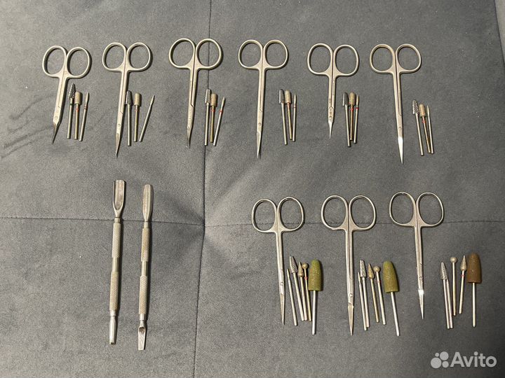 Маникюрные инструменты в подарок гель лаки